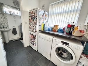 Photo 19- click for photo gallery